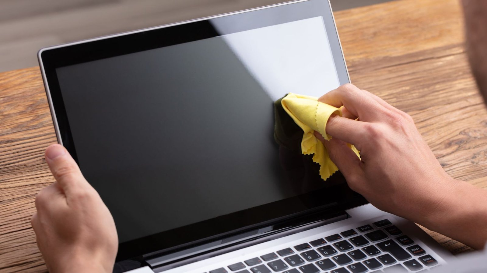 How to Clean Your Laptop